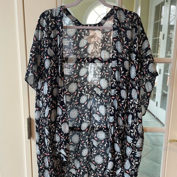 NWOT Loft Floral Daisy Kimono - Picture 6 of 8